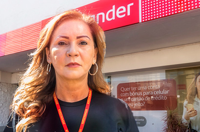 Sindicato conquista sentença de mérito que impede abertura do Santander aos sábados 